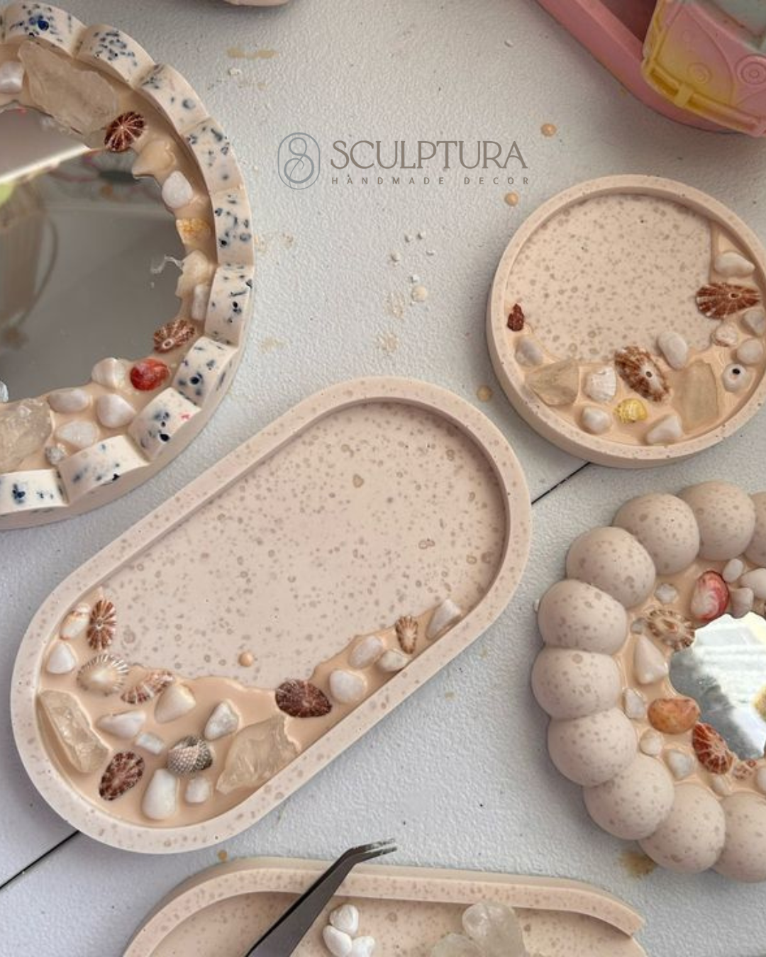 Luxury gypsum home decor – oval tray with embedded seashells and textured finish